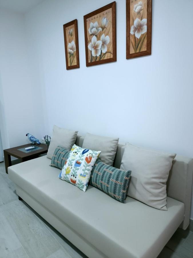Apartamentos Zanca City Center Free Luggage Storage Malaga Luaran gambar