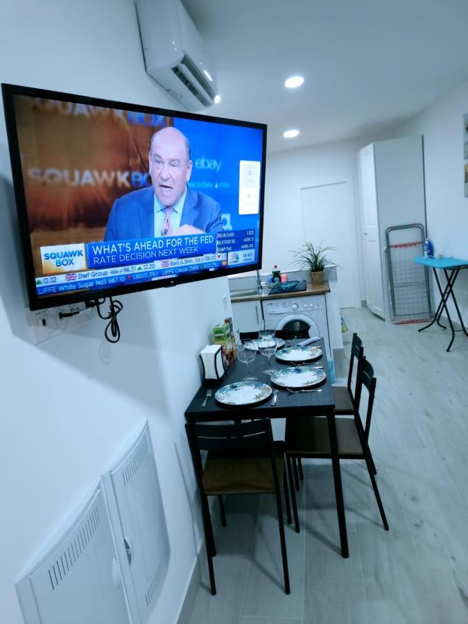 Apartamentos Zanca City Center Free Luggage Storage Malaga Luaran gambar