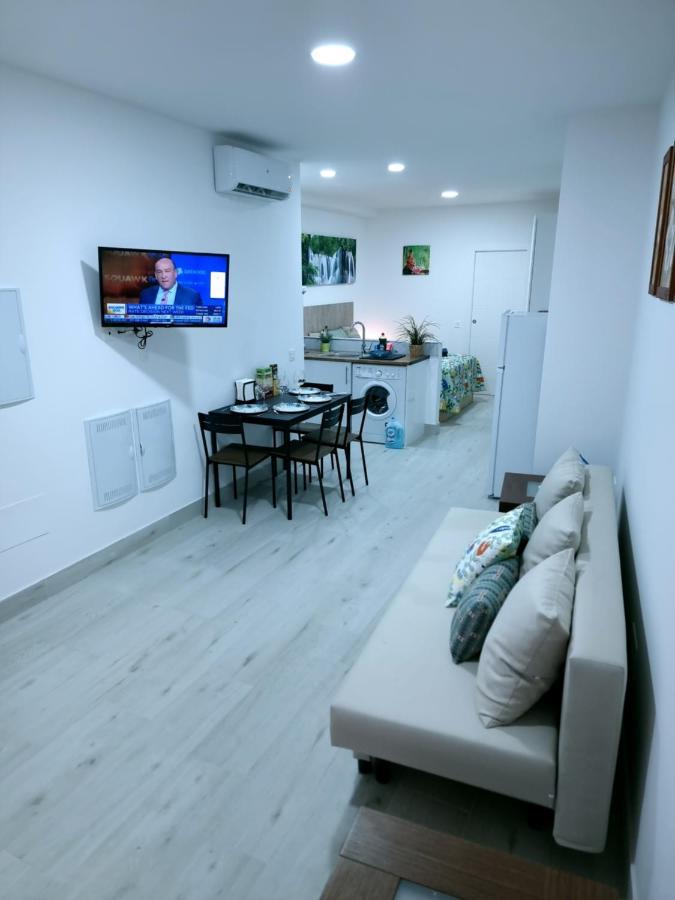 Apartamentos Zanca City Center Free Luggage Storage Malaga Luaran gambar