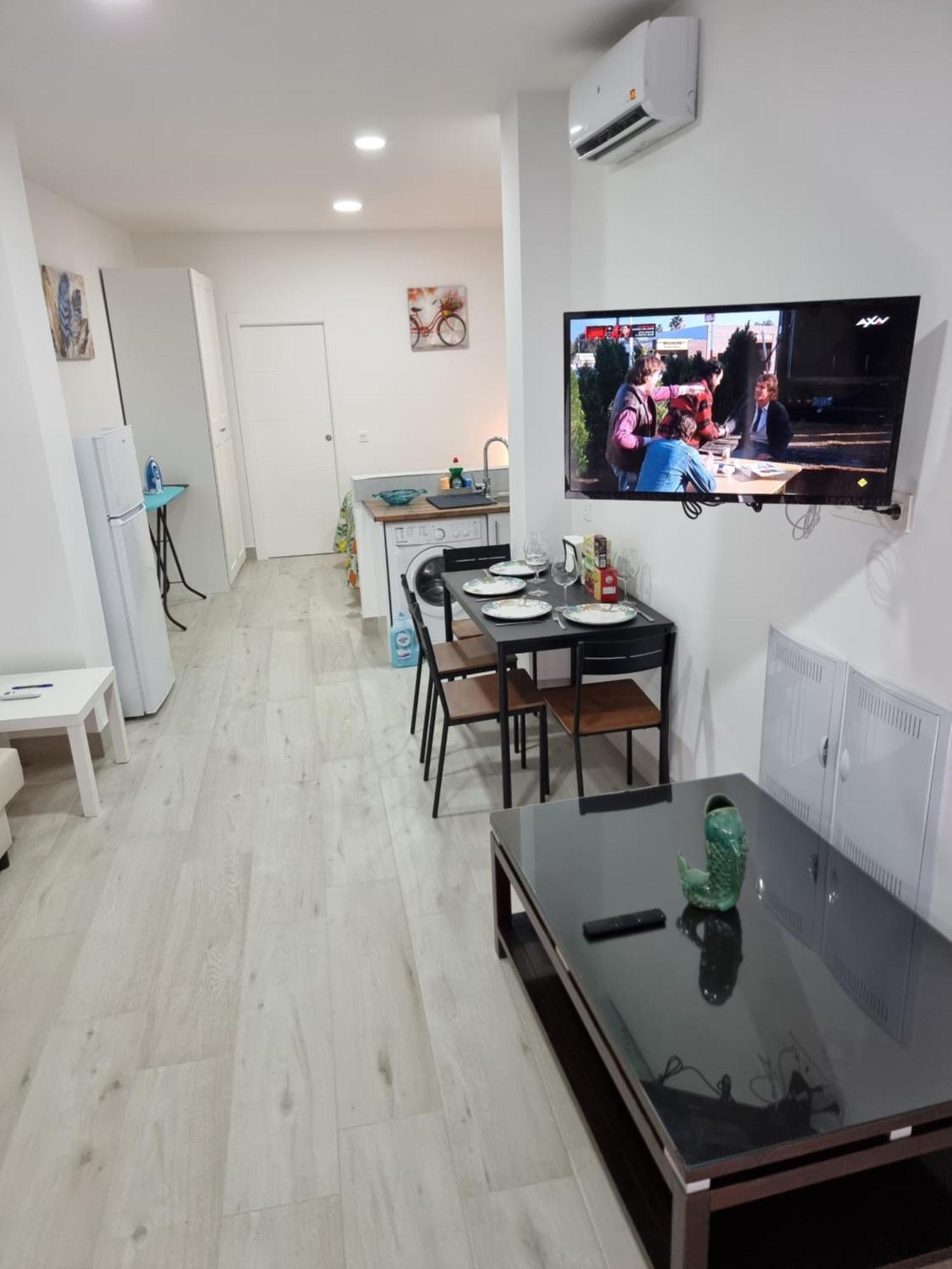 Apartamentos Zanca City Center Free Luggage Storage Malaga Luaran gambar